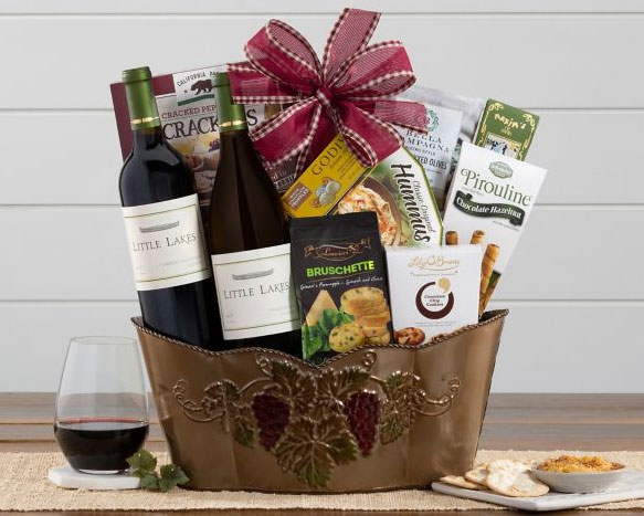 Sauvignon, Chardonnay Gourmet Gift Basket by