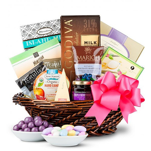 A Mother's Love Gift Basket