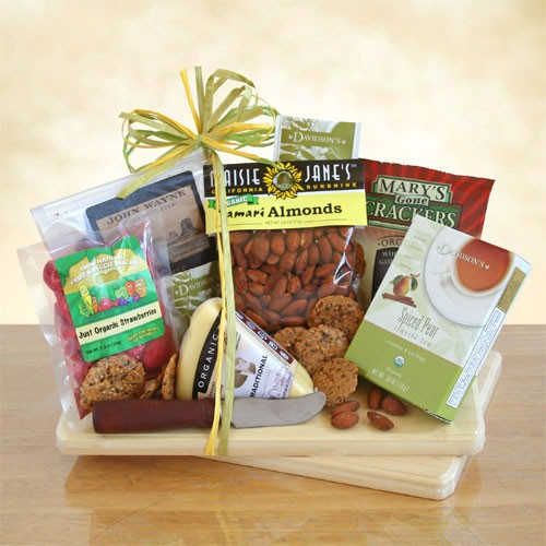 Organic Snacks Gift Tray for a Large Company