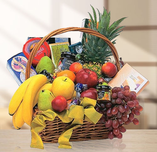 Chic Gift Basket of Fruit & Gourmet Treats