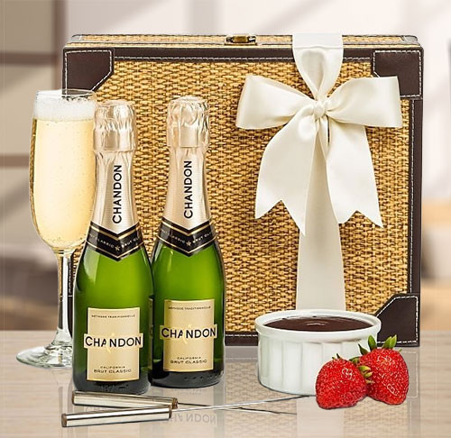 Domaine Chandon Champagne & Chocolate Fondue Gift Set