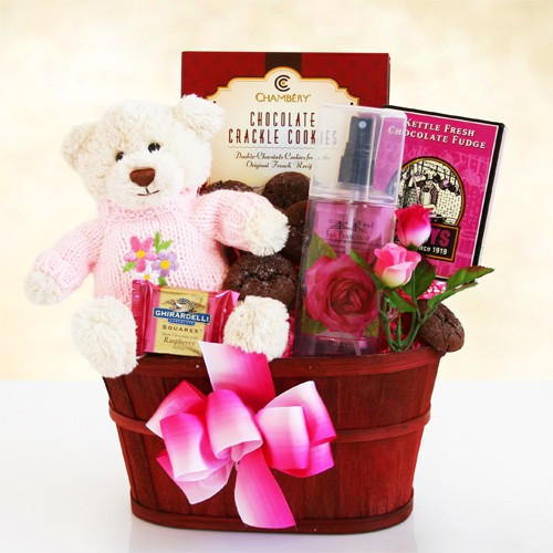 Hugs and Chocolate for Your Dear Mom Gift Basket