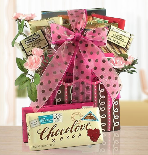 Love at First Sight Romantic Gift Basket of Delicacies