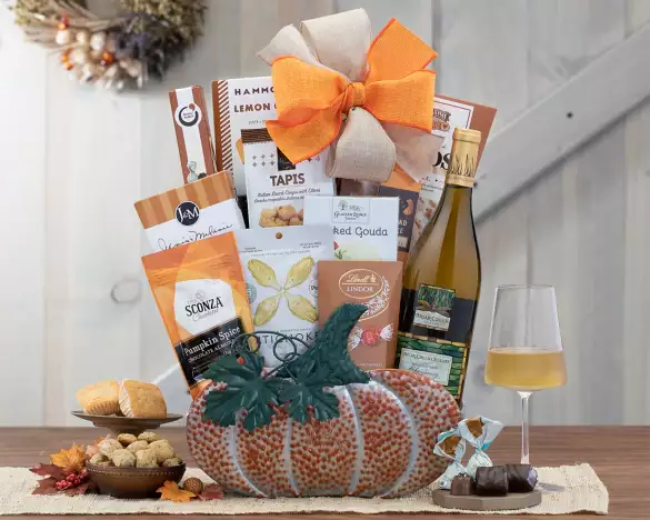 Chardonnay Sweet Gourmet Gift Basket